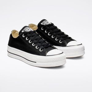 Converse Chuck Taylor All Star Lift Low Top Platform Sneaker